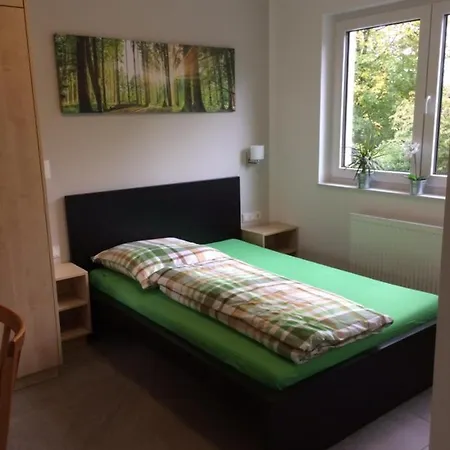 לינה וארוחת בוקר Bergcafe - Kammann