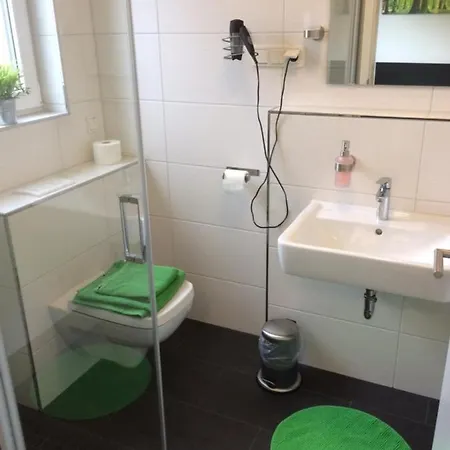 לינה וארוחת בוקר Bergcafe - Kammann